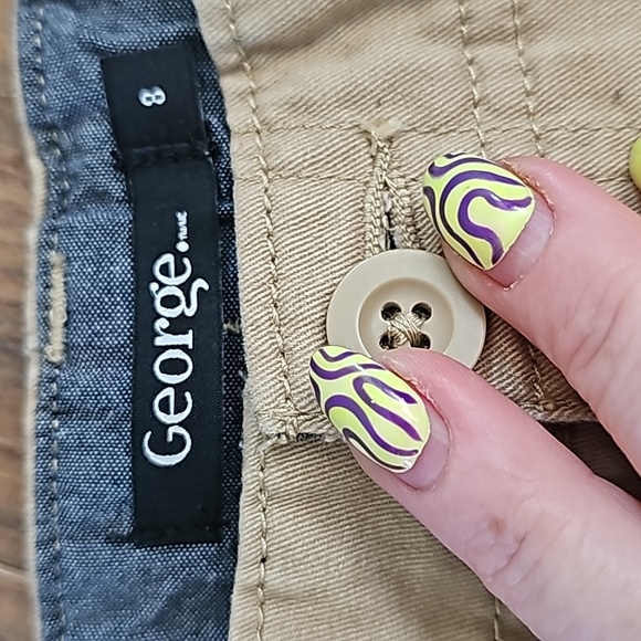 Boys Khaki Shorts 8 - Picture 2 of 2